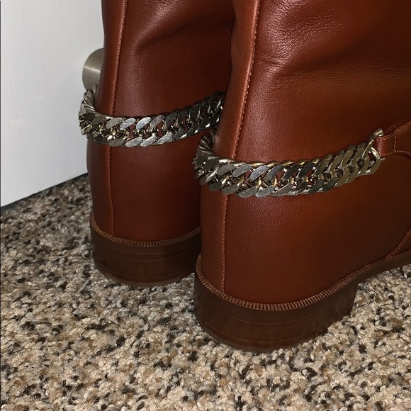 Cate Boot Flat calf/chain Christian Louboutin SALE - Picture 6 of 8